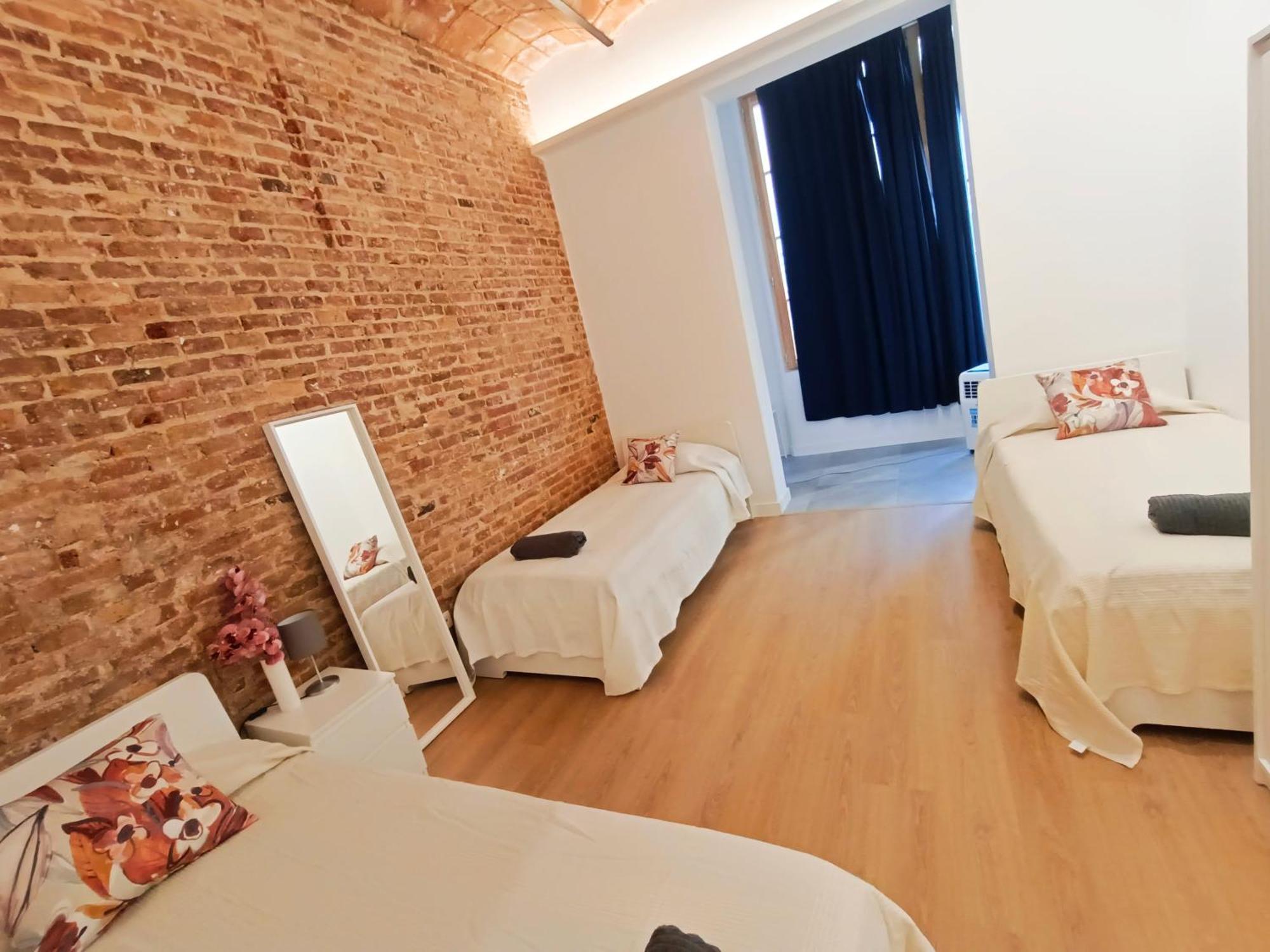 By Universitat Private Rooms Barcelona Exterior foto